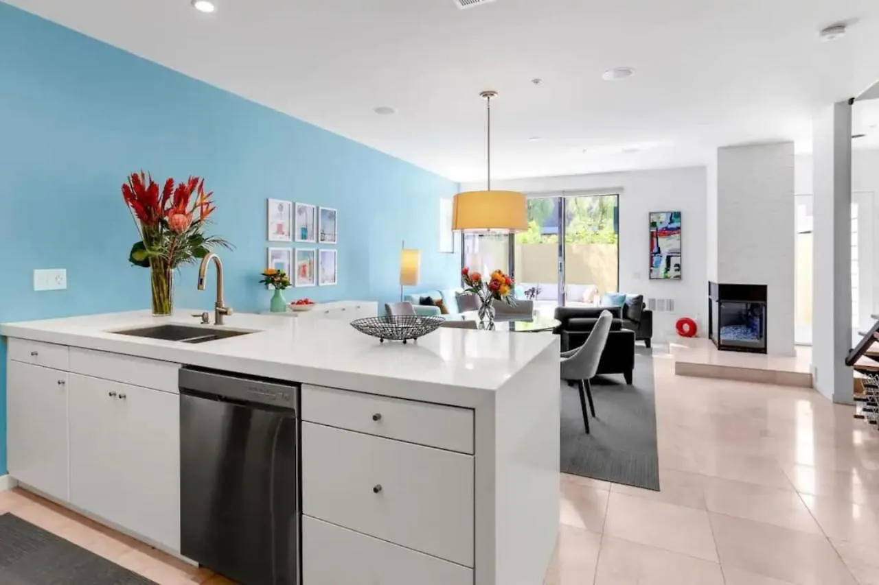 La Mirage Contemporary Home Plus Pool Exclusively Month Plus Palm Springs United States