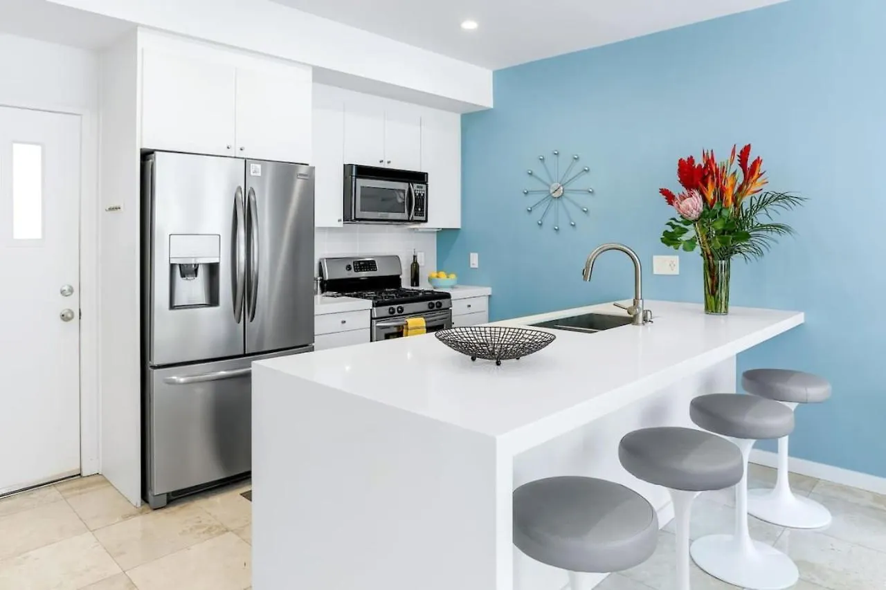 La Mirage Contemporary Home Plus Pool Exclusively Month Plus Palm Springs United States