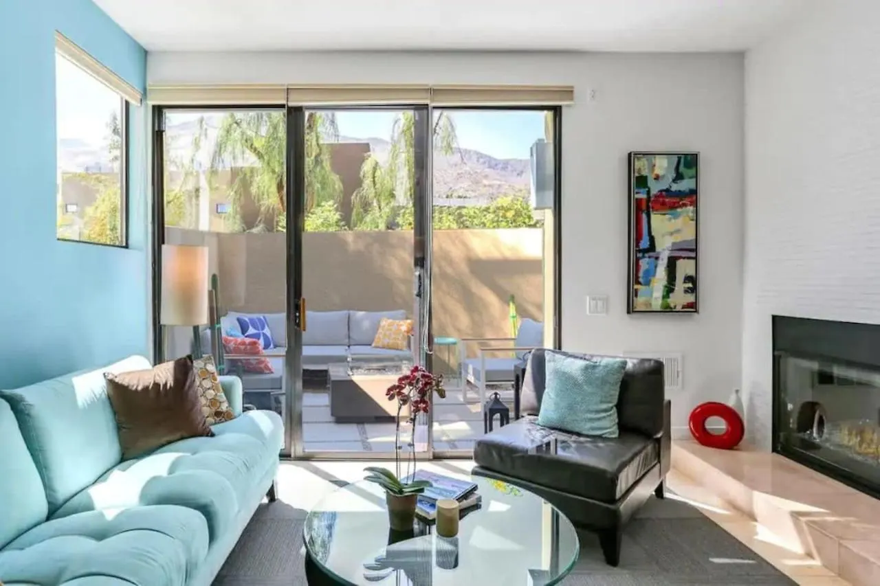 La Mirage Contemporary Home Plus Pool Exclusively Month Plus Palm Springs