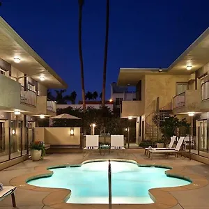 7 Springs Inn&suites Hotel