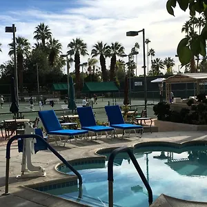 3* Hotel Getaways At Tennis Club